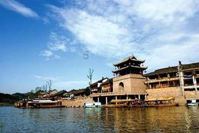 不小心割破的手，需要打破伤风？游戏画面
